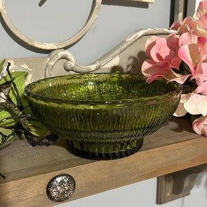 Vintage 1975 Glass Green Candy Gravy Dish Knickknacks